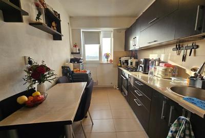 Apartament 2 camere de vanzare– Casa de Cultură - 1