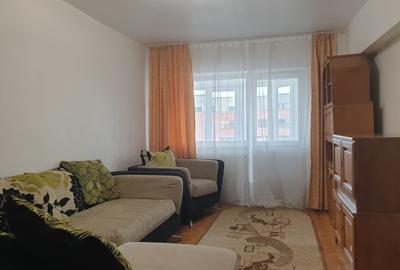 Apartament cu 3 camere decomandat în Centrul Civic - 3