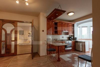 Apartament 3 camere, decomandat, 83 mp, etaj intermediar, zo - 13