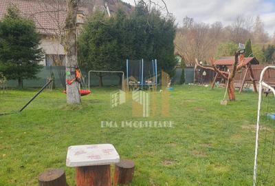 Casă cu 6 camere cu Teren 720 Mp în Predeluț - 9