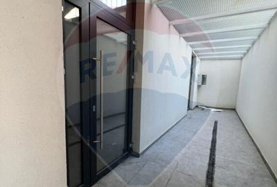 Spa?iu comercial de 615mp de inchiriat in zona Central - 16