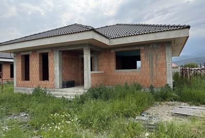 Casă individuală pe parter în Cristian - 500 mp teren - 3