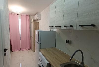 P.F camera de camin cu baie ?i wc renovata pret neg. Bularga - 1