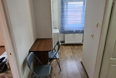 Garsonieră decomandată în Central - 7