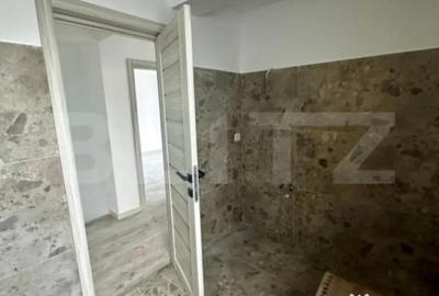 Casă cu 5 camere cu Teren 500 Mp în Central - 8