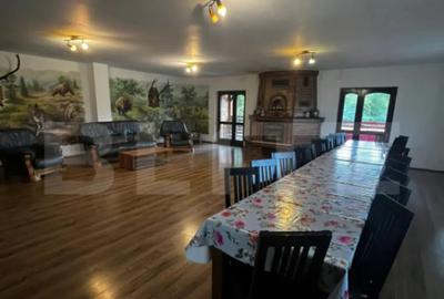 Casă cu 12 camere cu Teren 530 Mp în Colibița - 15