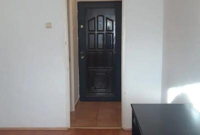 Garsonieră decomandată în Podu Roș - 1