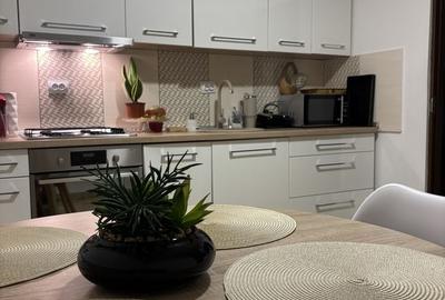 360 Grade Imobiliare oferă spre vânzare un apartament cu 2 camere - 4