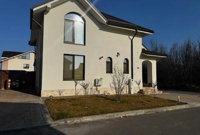 Casă cu etaj și grădină, în ansamblul Paladin Residence - Corbeanca - 9