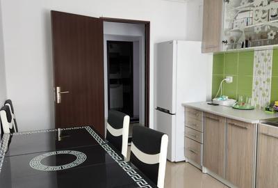 Apartament cu 2 camere decomandat în Malu Roșu - 1