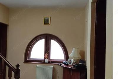 Casă cu 5 camere cu Teren 90 Mp în Brâncoveanu - 9
