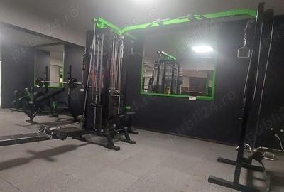 Spațiu comercial, de 220 mp, în Central - 6