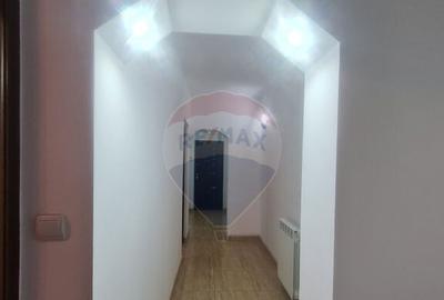 Apartament cu 2 camere de inchiriat - 1