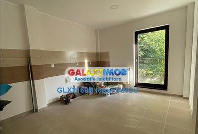 Casă cu 4 camere cu Canalizare în Central