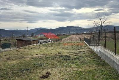 Casă cu 4 camere în Cristeștii Ciceului - 9