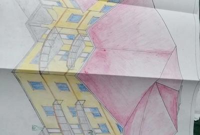 Casă cu Teren 382 Mp în Central - 1