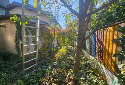 Casa 6 camere teren 363mp in sector 6 - 6