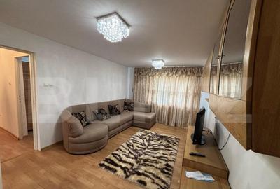 Apartament cu 4 camere, 84,30 mp, zona Micro 12 - 5