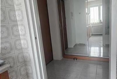 Apartament 3 camere de inchiriat, -1 minut de metrou Lujerului, bloc reabilitat - 28