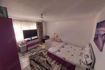 Casă cu 6 camere cu Teren 300 Mp în Central - 2
