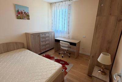 Apartament cu 3 camere semidecomandat în Central - 3