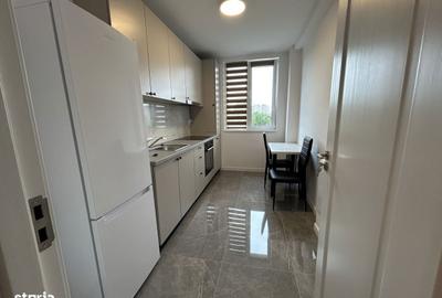Apartament cu 2 camere decomandat în Titan