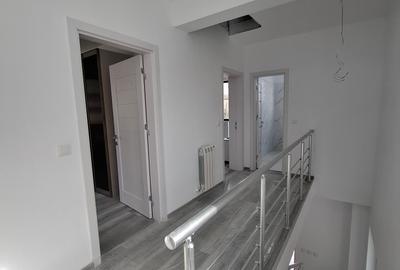 Vila Individuala Cart Latin Vila Individuala Cart Latin - 28