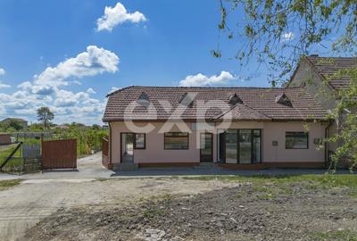 Spațiu comercial, de 178.82000732422 mp, în Bacova - 2