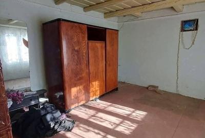 Casă cu 3 camere cu Teren 1225 Mp în Central - 9