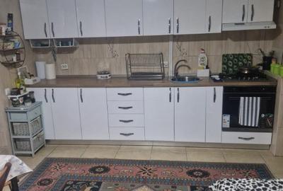 Casă cu 10 camere cu Teren 1400 Mp în Sărata - 9