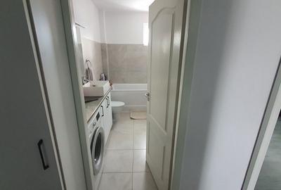 Apartament cu 4 camere decomandat în Central - 3
