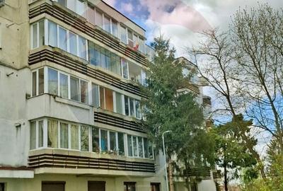 Apartament cu 2 camere în 22 Decembrie 1989 - 10