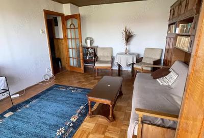 Vand apartament , 4 camere , decomandat , etaj 3 , stadion - 2