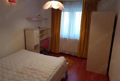 Apartament cu 4 camere decomandat în Central - 2