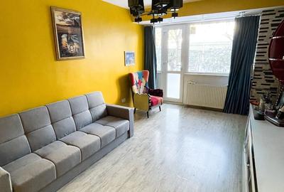 Apartament cu 3 camere decomandat în City Park Mall