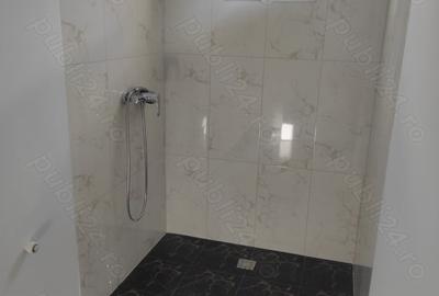 Spațiu comercial, de 390 mp, în Central - 7