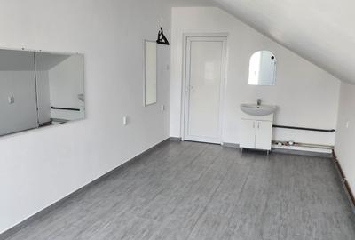 Spațiu comercial, de 20 mp, în Ultracentral - 4