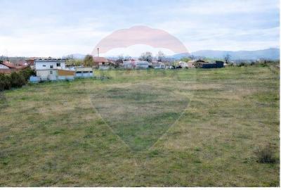 Teren Construcții intravilan de 6200 mp, în Central - 2