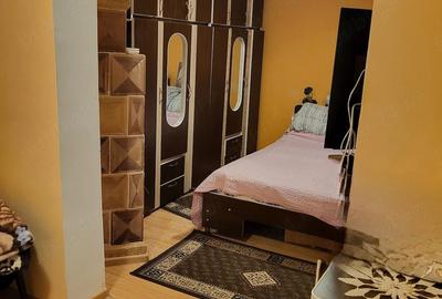 Casă cu 4 camere cu Teren 133 Mp în Central