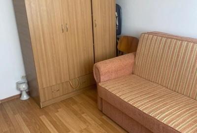 Apartament cu 3 camere, mobilat în Central - 1