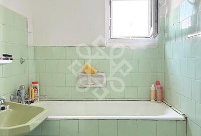 Apartament cu 4 camere de vanzare la etajul 3 in Nufarul - 4