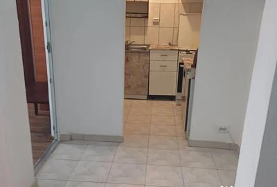 Apartament cu 2 camere decomandat în Industrială - 3