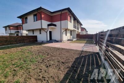 Casa 4 camere tip cvadrupla | toate utilitatile | Magurele