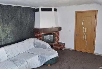 Inchiriez apartament - 2