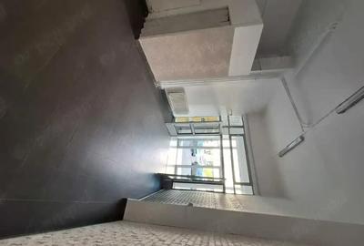 Spațiu comercial, de 20 mp, în Central - 1