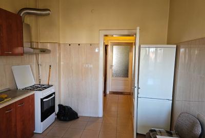 Apartament cu 3 camere decomandat în Exterior Vest - 5