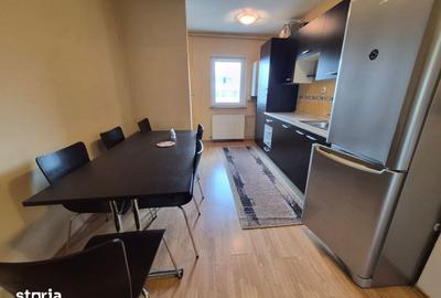 Apartament cu 3 camere în Tractorul - 7