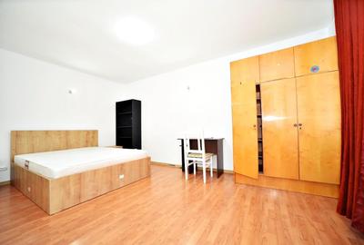 Apartament cu 3 camere semidecomandat, mobilat în Central - 7