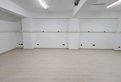 Spațiu comercial, de 200 mp, în Ultracentral - 2
