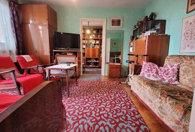 Apartament cu 2 camere semidecomandat în Central